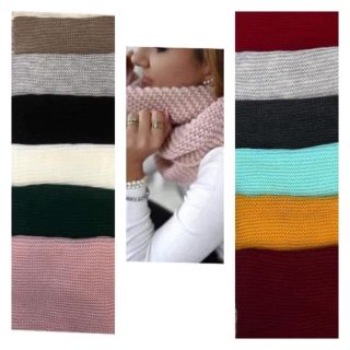 STYLOVÝ A HŘEJIVÝ DOPLNĚK ,KTERÝ NESMÍ CHYBĚT V ŽÁDNÉM DÁMSKÉM ZIMNÍM ŠATNÍKU ❄️TENTO MĚKOUČKÝ PLETENÝ NÁKRČNÍK VÁS KRÁSNĚ...