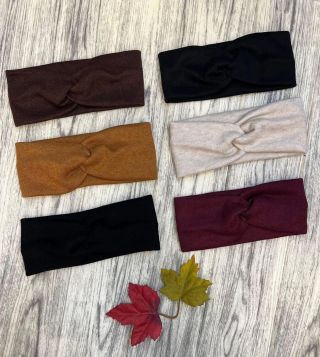 Hřejivé a slušivé čelenky za 99,-POSLEDNÍ KOUSKY V BÉŽOVÉ A HOŘČICE ✨UDĚLEJTE SI RADOST STYLOVÝM DOPLŇKEM ✨ZÁJEM??pište si...